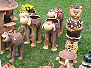 Veselá zahradní keramika